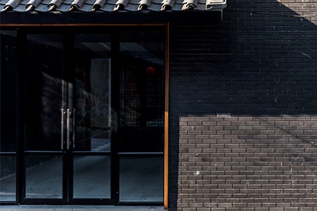 Storefront Glass Installers in Miami Lakes, FL